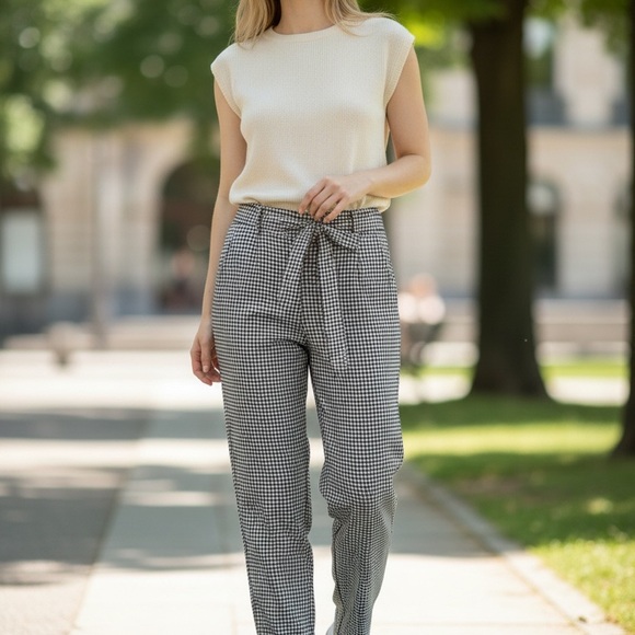 LOFT Pants - LOFT Devin Slim Black and White Houndstooth Pants